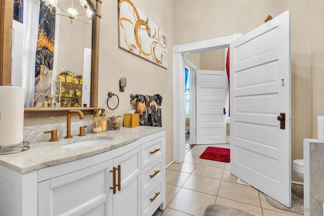 1802 Madison Avenue, Montgomery, AL 36107