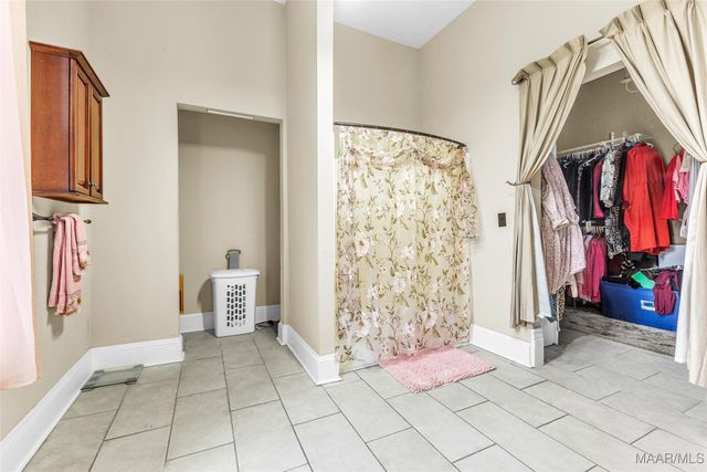 1802 Madison Avenue, Montgomery, AL 36107