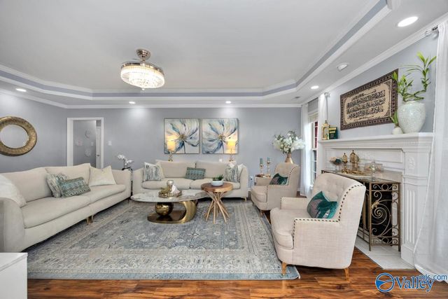 1616 Lake Manor Drive, Decatur, AL 35603