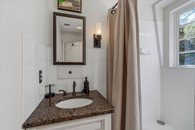 2235 JEFFERSON AVE, Memphis, TN 38104