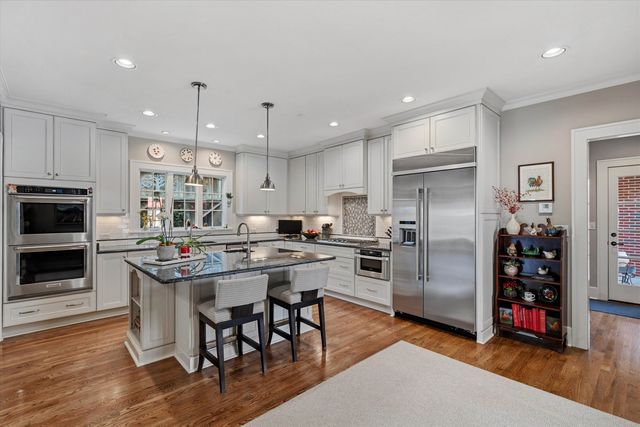 2235 JEFFERSON AVE, Memphis, TN 38104