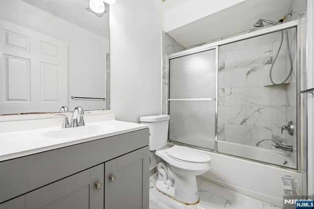 216 Barringer, Nutley, NJ 07110