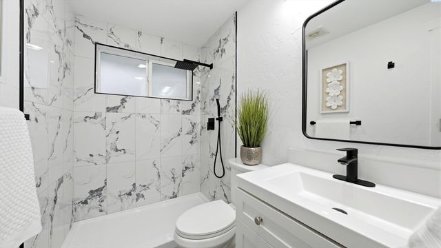 1606 W 19th Ave., Kennewick, WA 99336