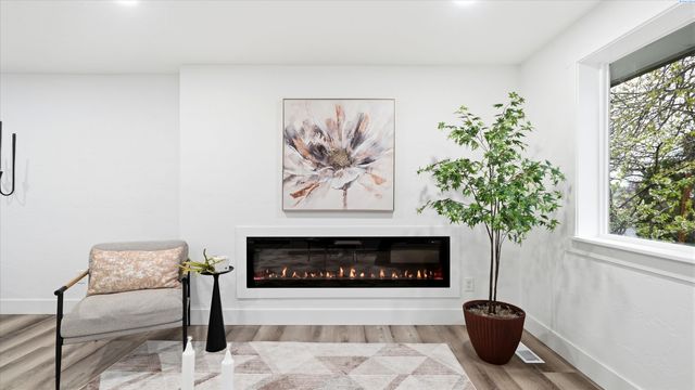 1606 W 19th Ave., Kennewick, WA 99336