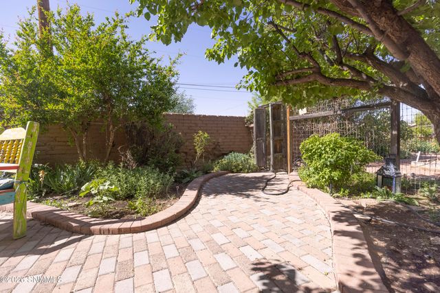 2615 Calle De Guadalupe, Las Cruces, NM 88005