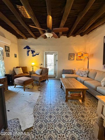 2615 Calle De Guadalupe, Las Cruces, NM 88005