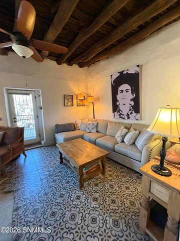 2615 Calle De Guadalupe, Las Cruces, NM 88005