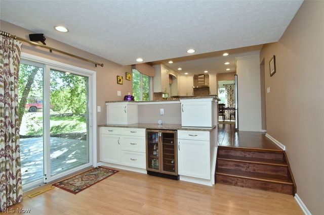 37216 Deer Run, Solon, OH 44139