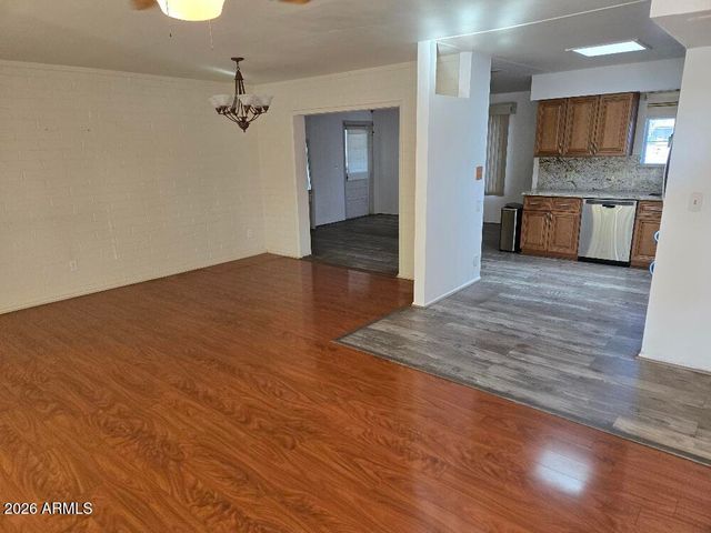 11224 N 105TH Avenue, Sun City, AZ 85351