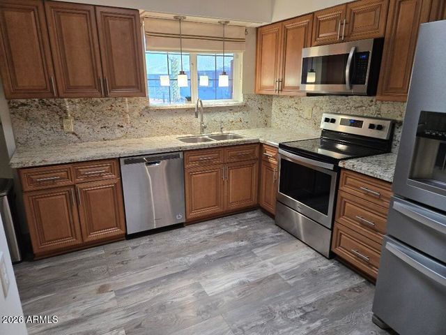 11224 N 105TH Avenue, Sun City, AZ 85351