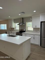 3722 S Grandview Avenue, Tempe, AZ 85282