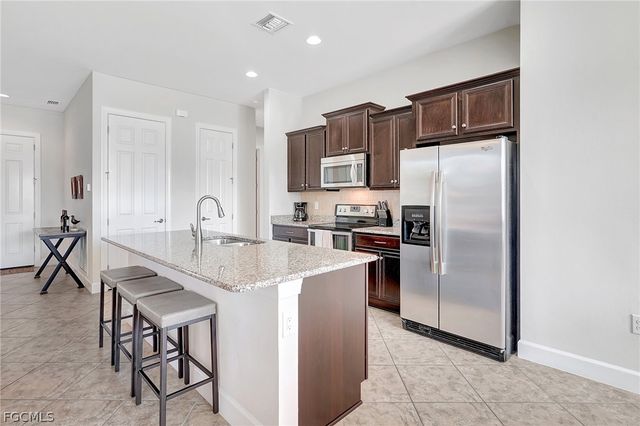 10879 Rutherford RD, Fort Myers, FL 33913