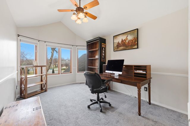 1221 N HICKORY CREEK CT, Wichita, KS 67235