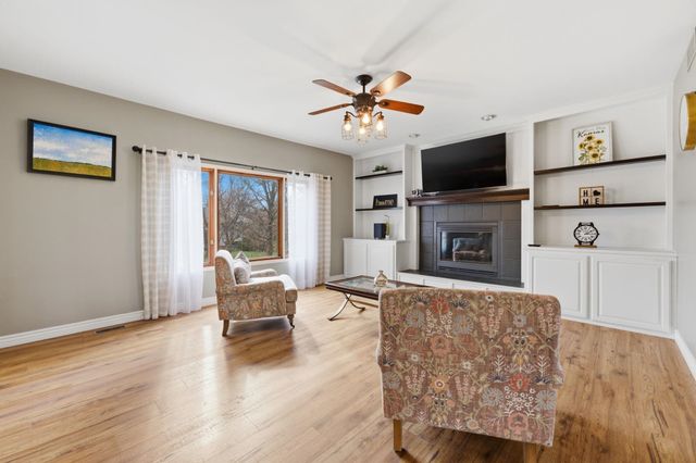 1221 N HICKORY CREEK CT, Wichita, KS 67235