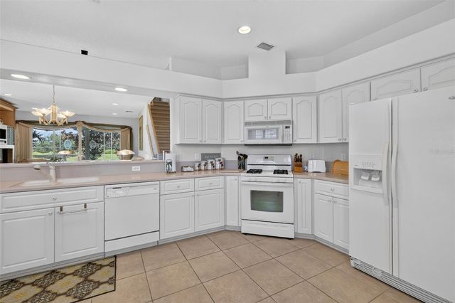 5401 SIR CHURCHILL DRIVE, Leesburg, FL 34748