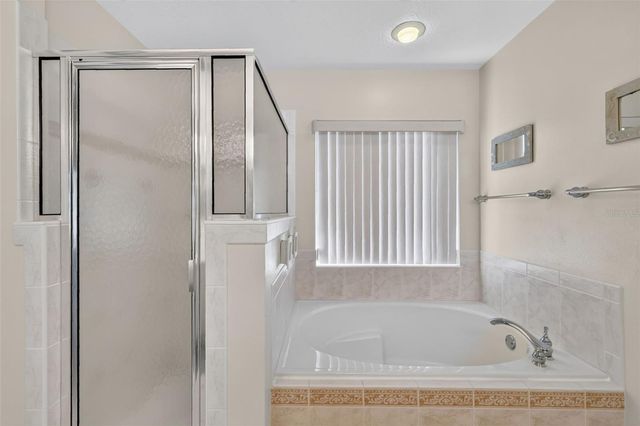 5401 SIR CHURCHILL DRIVE, Leesburg, FL 34748