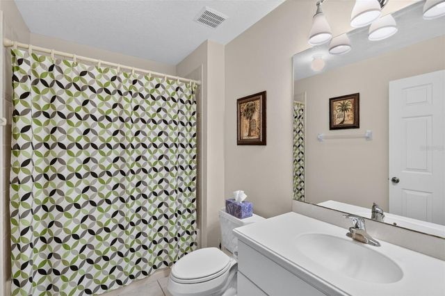5401 SIR CHURCHILL DRIVE, Leesburg, FL 34748
