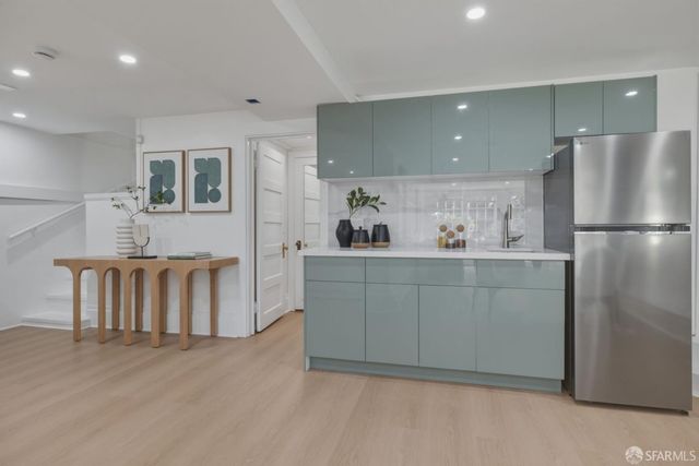 537 Liberty Street, San Francisco, CA 94114