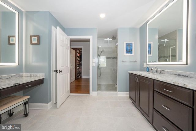 407 VALLEY GLEN DR, Bryn Mawr, PA 19010