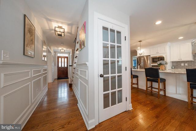 407 VALLEY GLEN DR, Bryn Mawr, PA 19010