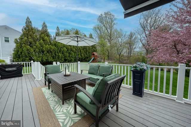 407 VALLEY GLEN DR, Bryn Mawr, PA 19010