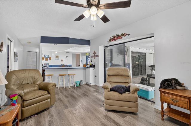 2709 W SAM ALLEN ROAD, Plant City, FL 33565