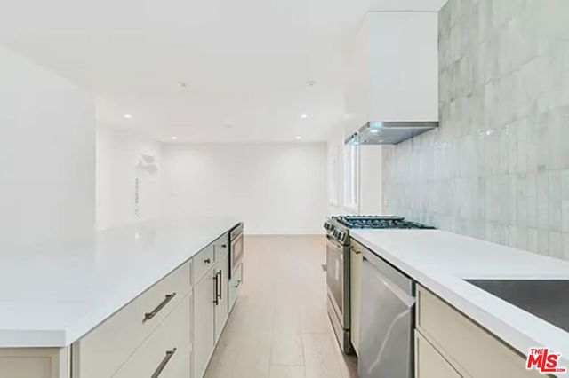 6446 W 6th Street, Los Angeles, CA 90048
