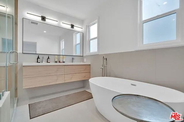6446 W 6th Street, Los Angeles, CA 90048