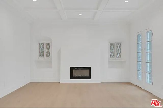 6446 W 6th Street, Los Angeles, CA 90048