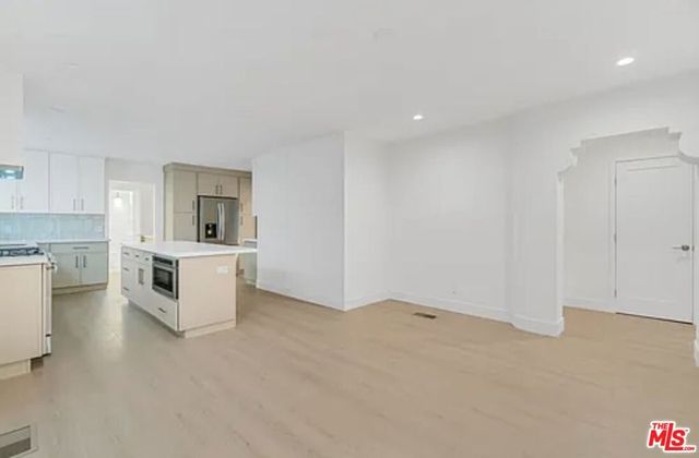 6446 W 6th Street, Los Angeles, CA 90048