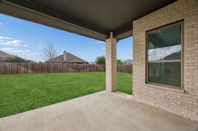 117 Joshua Tree Court, Forney, TX 75126