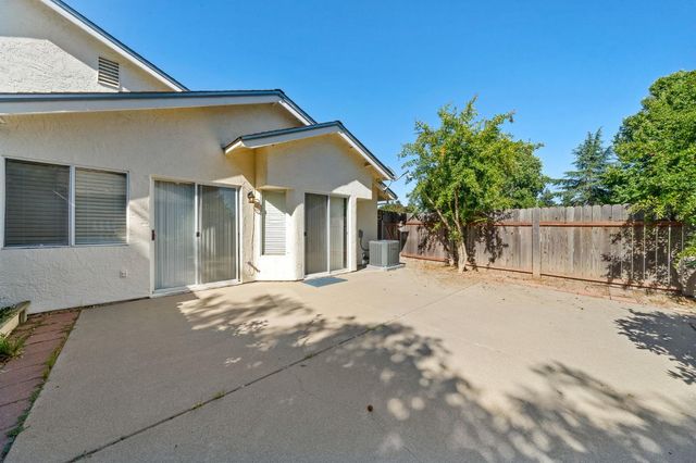 8312 Fintown Ct, Sacramento, CA 95828