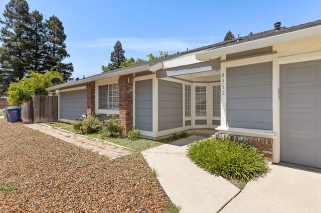 8312 Fintown Ct, Sacramento, CA 95828