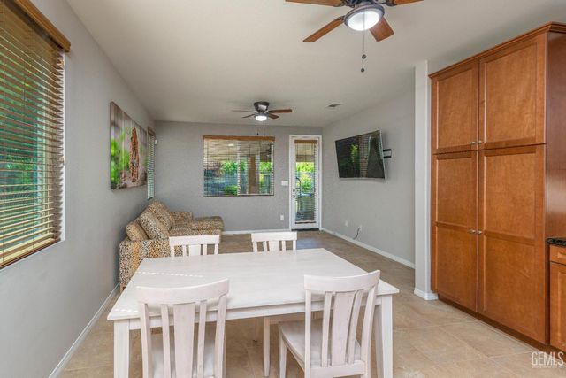 5509 Upton Avenue, Bakersfield, CA 93313