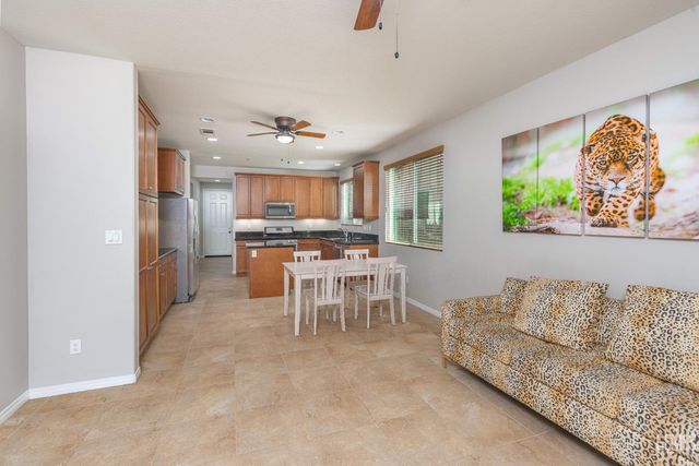 5509 Upton Avenue, Bakersfield, CA 93313