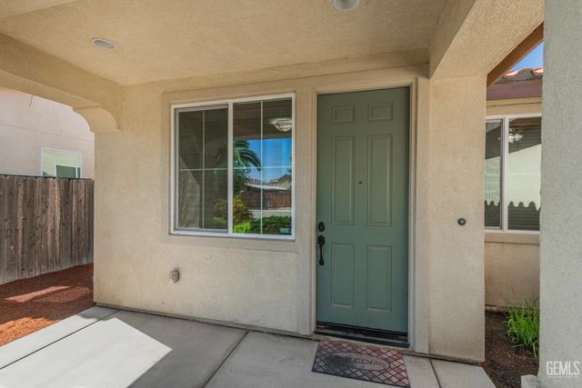 5509 Upton Avenue, Bakersfield, CA 93313