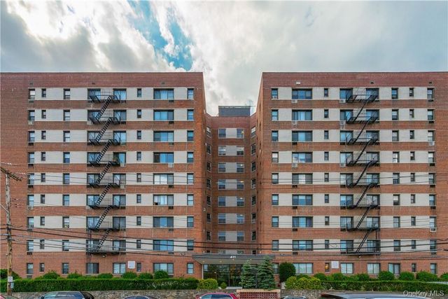 411 Bronx River Road 9A, Yonkers, NY 10704