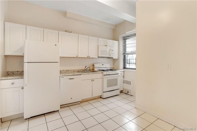 411 Bronx River Road 9A, Yonkers, NY 10704
