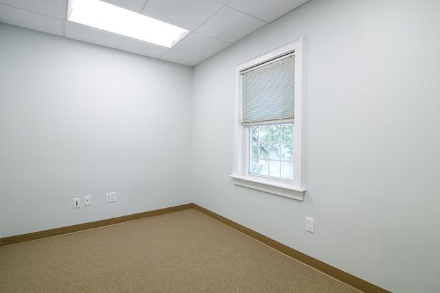 400 Massasoit Avenue 307&308, East Providence, RI 02914