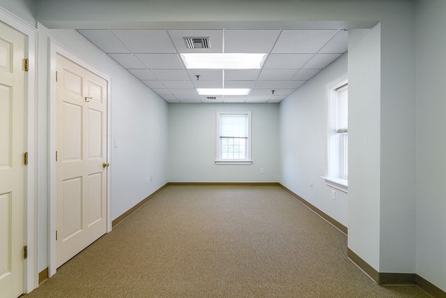 400 Massasoit Avenue 307&308, East Providence, RI 02914