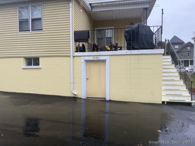 100 South Cliff Street Lower Level, Ansonia, CT 06401