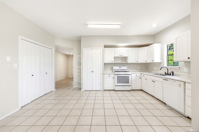 19959 Fm 306, Canyon Lake, TX 78133