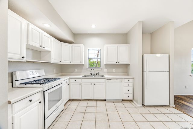 19959 Fm 306, Canyon Lake, TX 78133