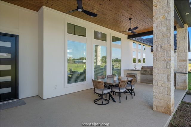 13504 Hudson Farms Road, Franklin, TX 77859