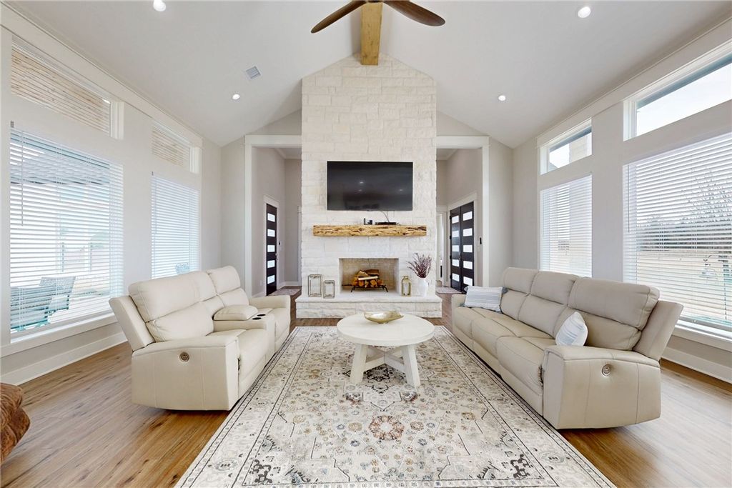 13504 Hudson Farms Road, Franklin, TX 77859 — photo 4
