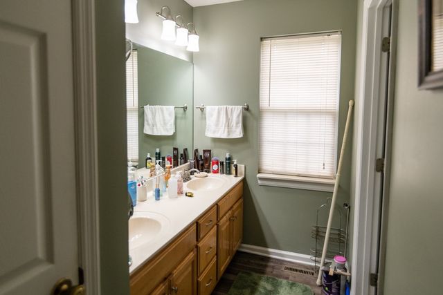 225 Sherman Road, Charlotte, TN 37036