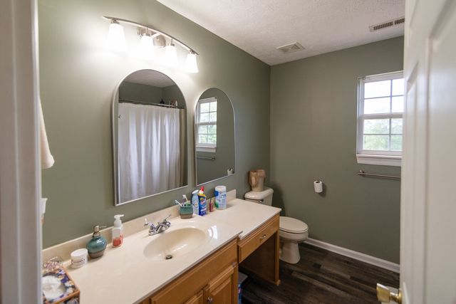 225 Sherman Road, Charlotte, TN 37036