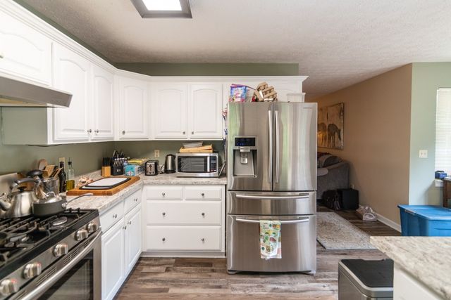 225 Sherman Road, Charlotte, TN 37036