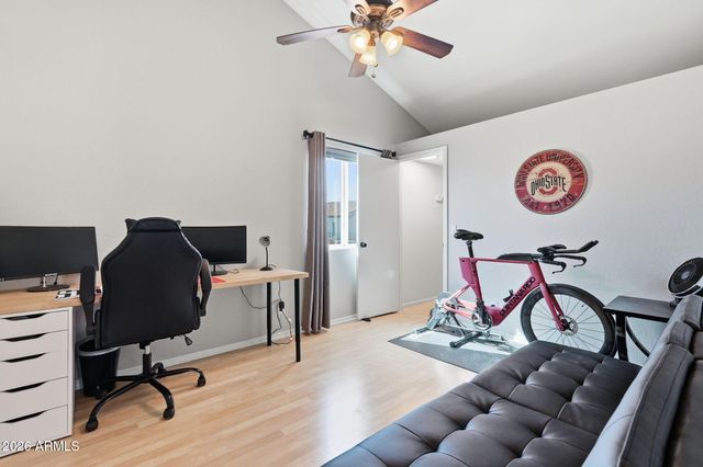 1114 S SURFSIDE Drive, Gilbert, AZ 85233