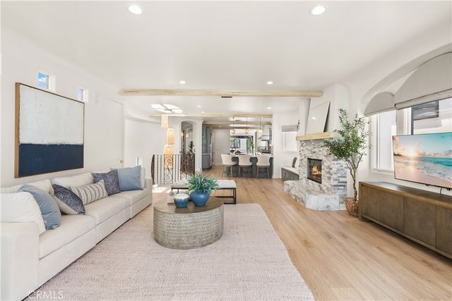 332 18th Street, Manhattan Beach, CA 90266